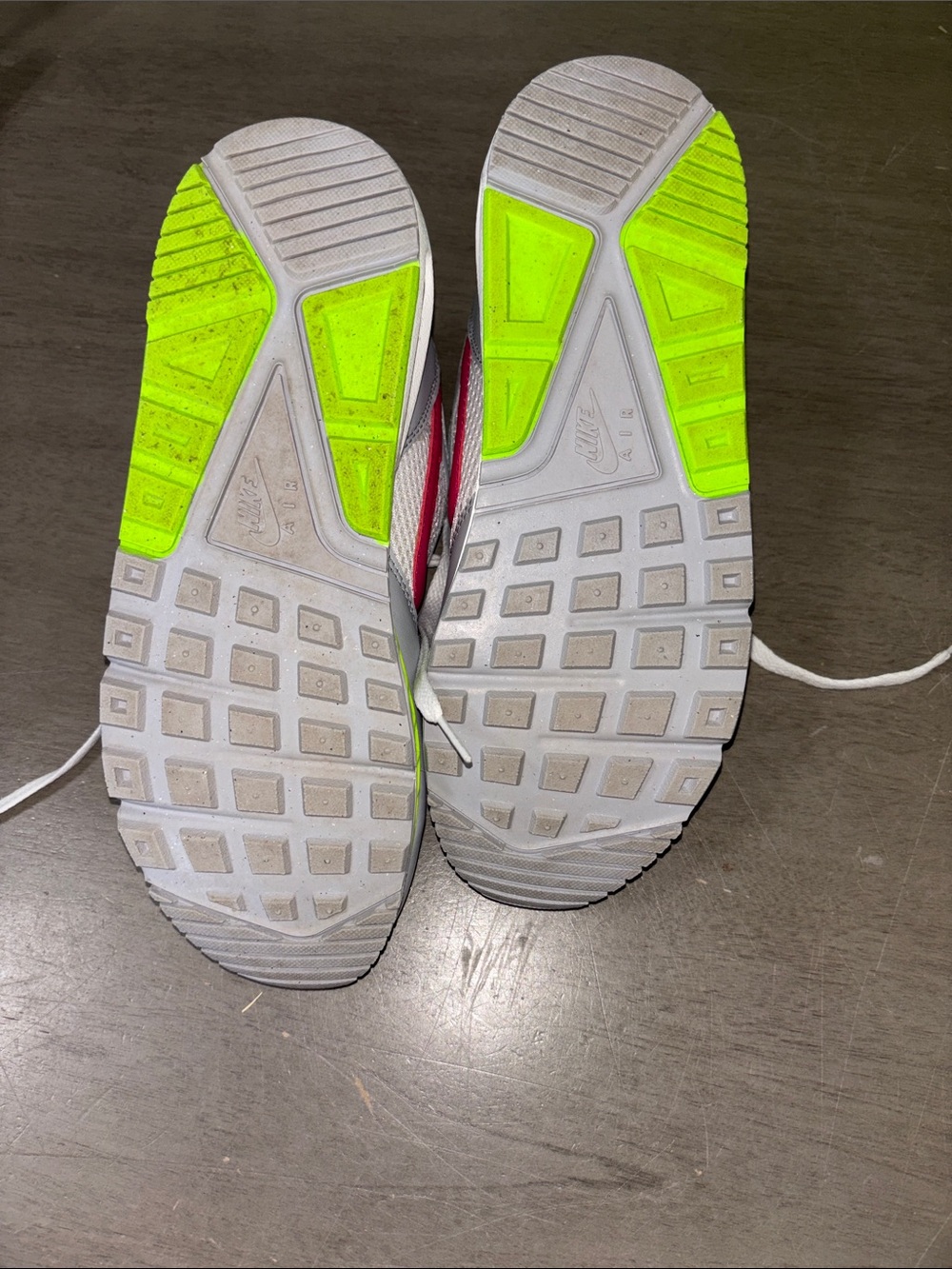 Nike Women’s Air Max Correlate (size 9.5) - Picture 8 of 9